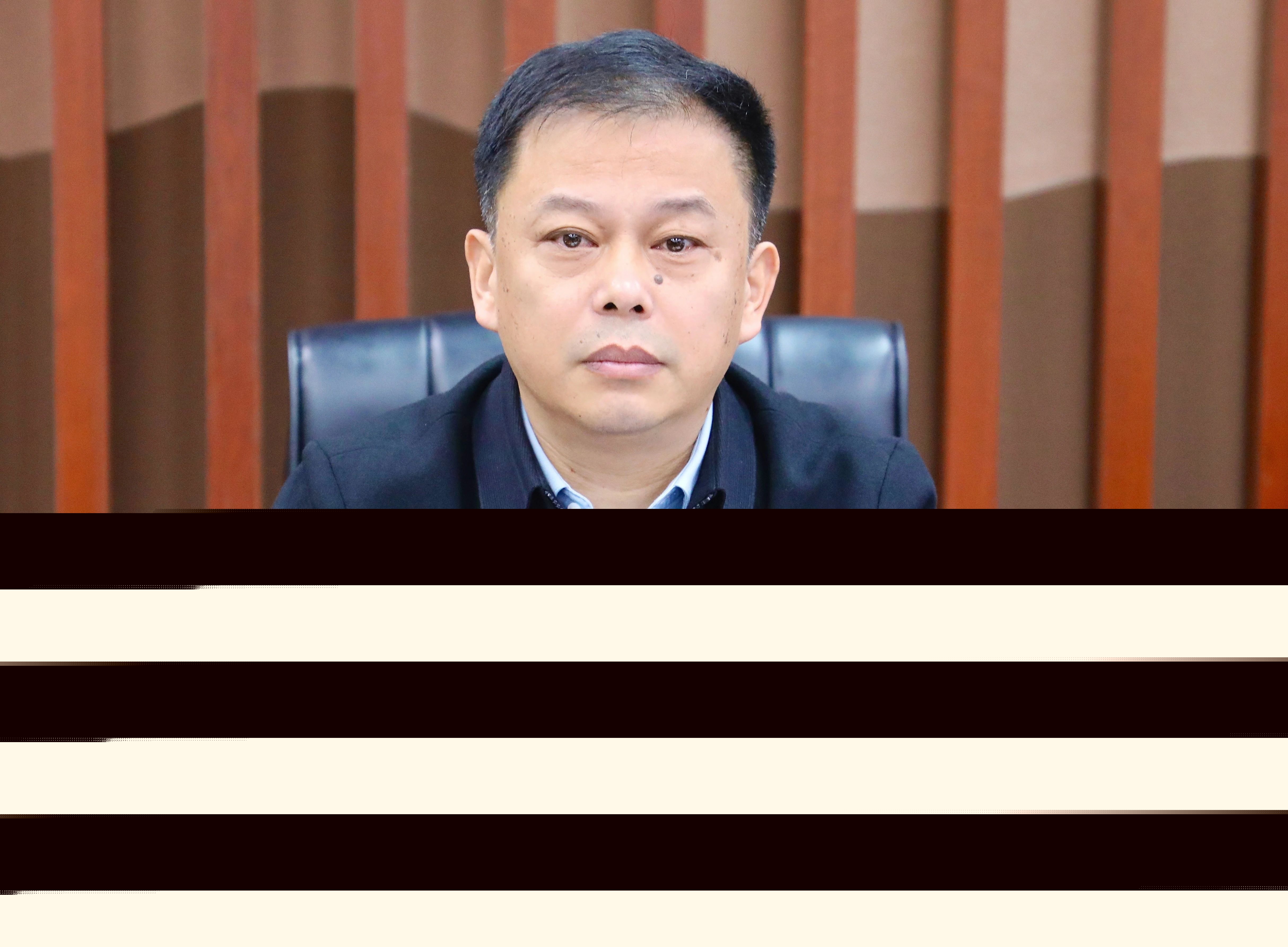 全力以赴打好年度“收官戰(zhàn)”！宏河集團(tuán)召開(kāi)1-3季度經(jīng)營(yíng)形勢(shì)分析暨決戰(zhàn)四季度動(dòng)員會(huì)1.jpg